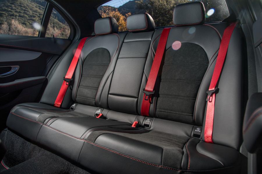Интерьер Mercedes-AMG C43 4Matic 2016 года  (NA) (фото 14 из 20)